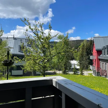 Apartman Resident C102 - Slunne Prostorne Studio 1kk S Kuchyni A Terasou Appartement *