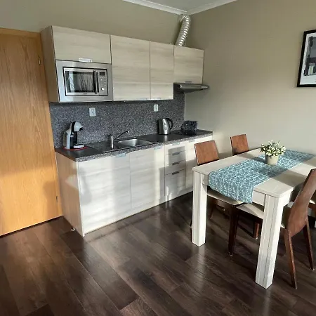 Apartman Resident C102 - Slunne Prostorne Studio 1kk S Kuchyni A Terasou Appartement